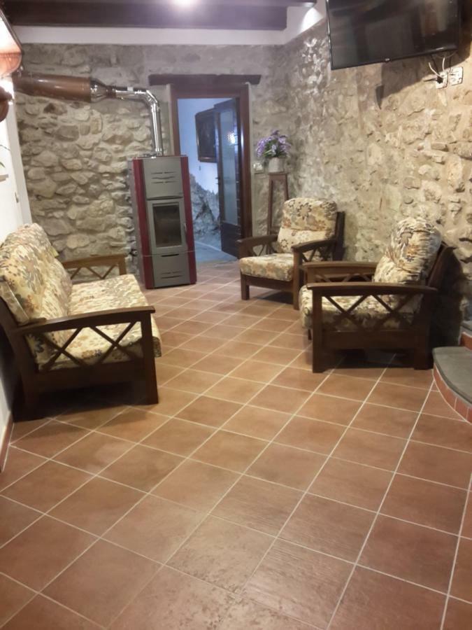 Al Vicolo Del Cilento Bed & Breakfast Felitto Exterior photo